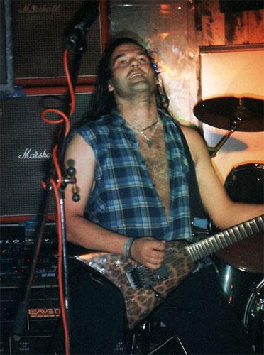 Curare_Robby-im-Club-300o-in-Bregenz-1994.jpg - Robby im Club 300o in Bregenz 1994